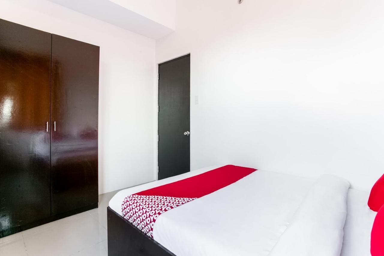 Oyo 505 Jardin Suites Manila Bagian luar foto